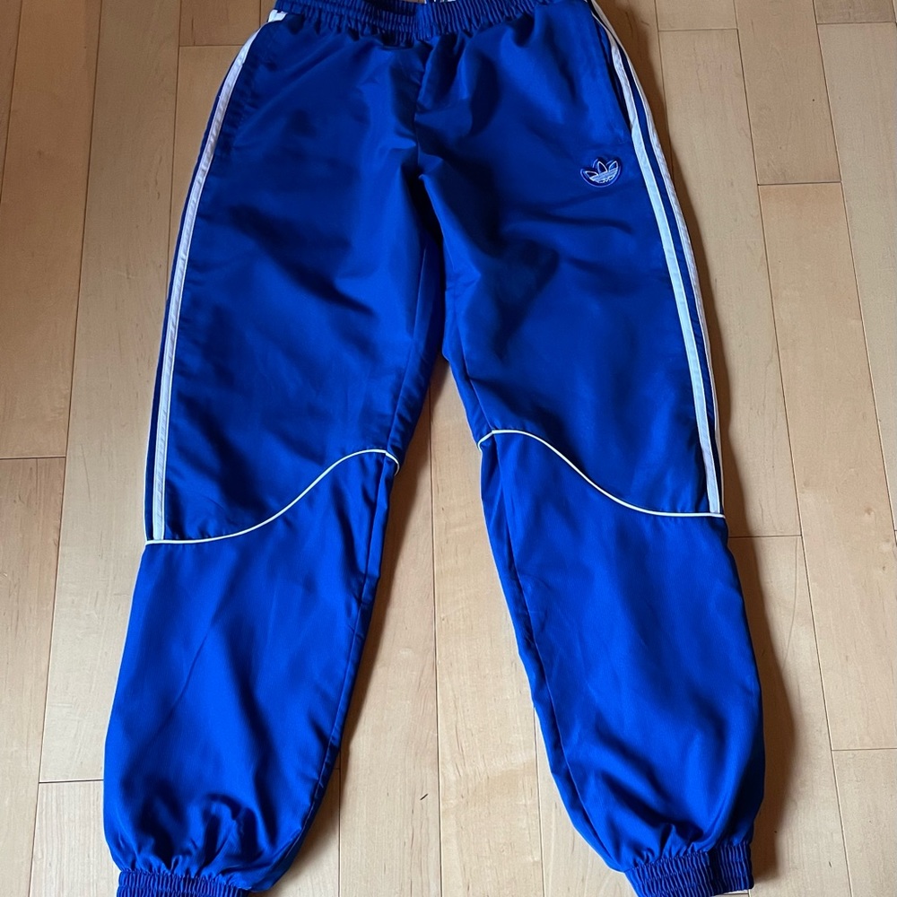 Snazzy Adidas training pants